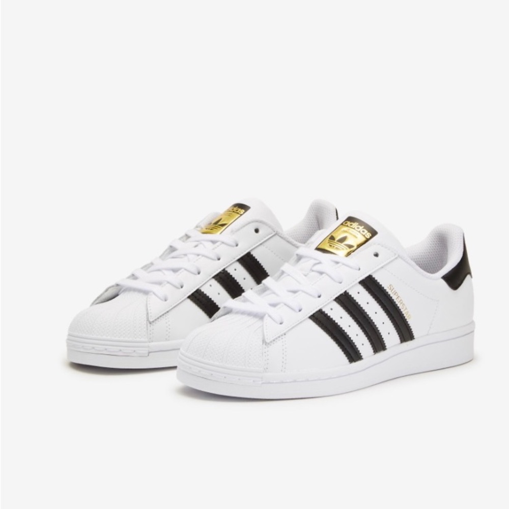 Brand new Adidas superstar size 5 grade school.